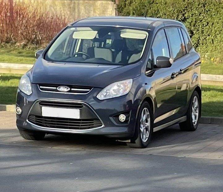 2013 C-Max 7 Seater MPV - Long MOT - 4 NEW Tyres - cmax Diesel (Scenic, Zafira, Qashqai) TDCI