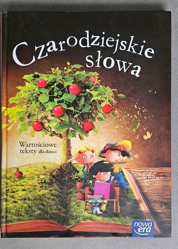 Czarodziejskie słowa / Kids book / Used twice
