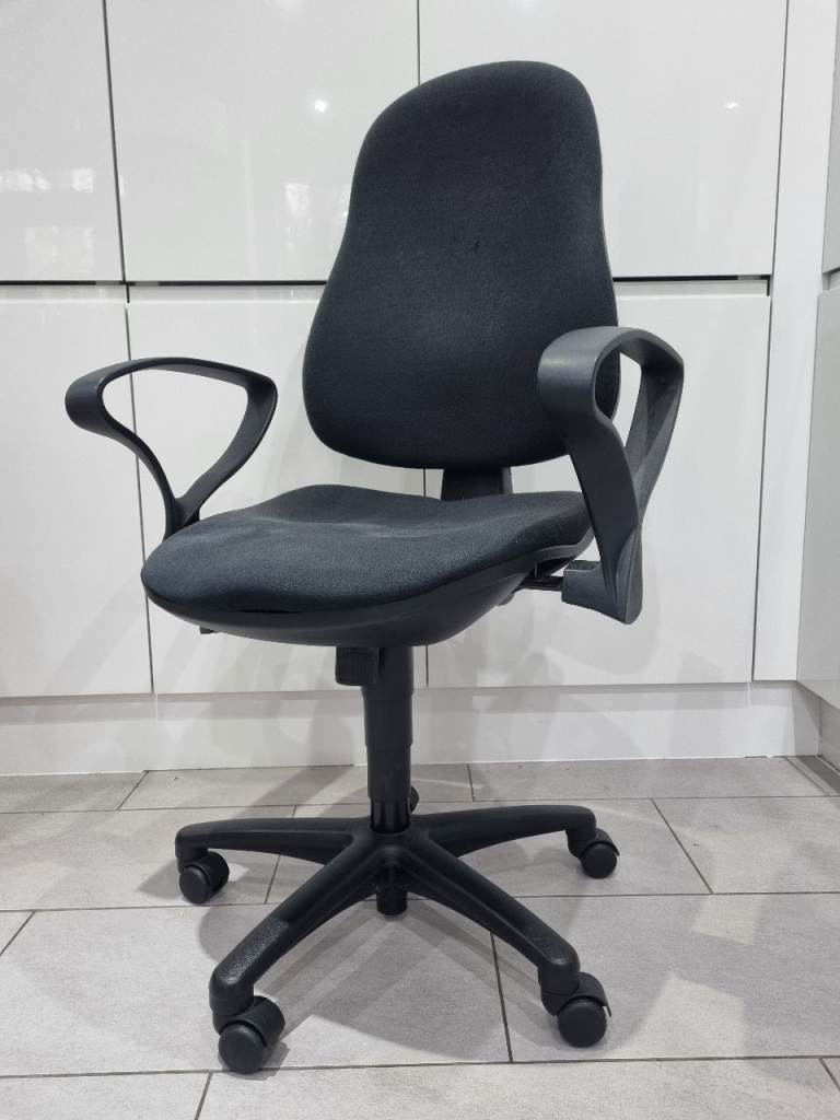 FREE - office /gaming chair