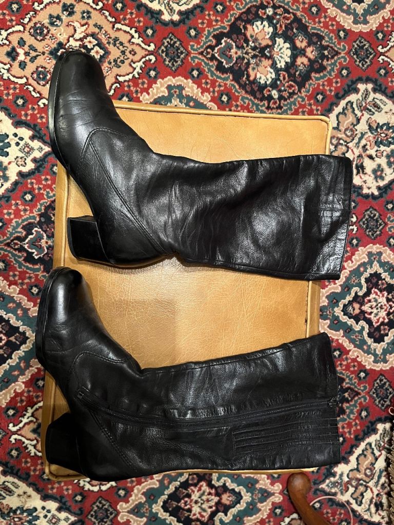 Vintage ladies ‘Salamander’ brand boots