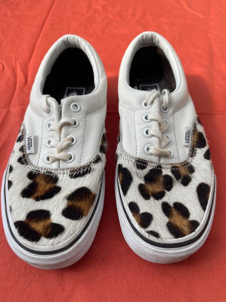 Vans Leopard Print Trainers – White, Good Condition