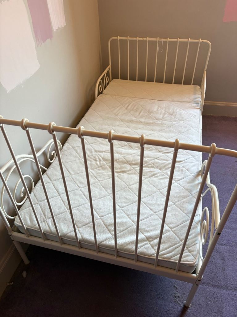 IKEA kids extendable bed
