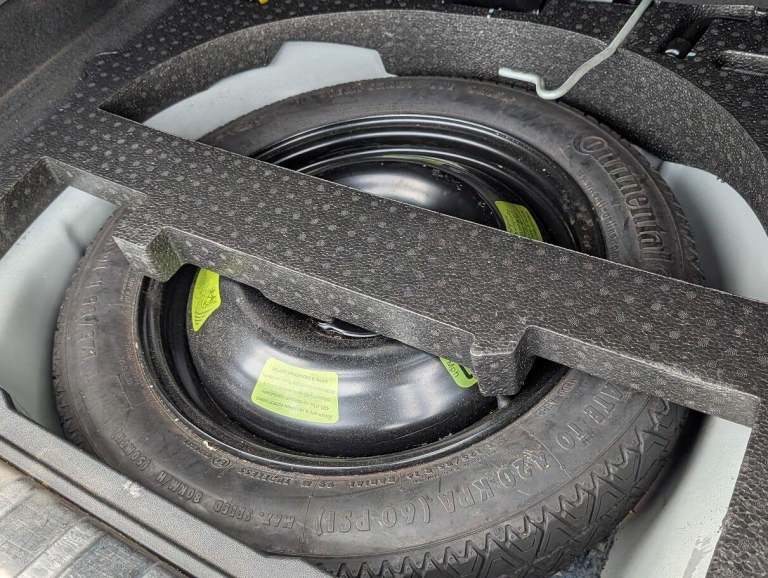 2017 Peugeot 2008 1.6 BlueHDi 100 Allure 5dr HATCHBACK DIESEL Manual