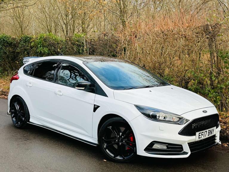 2017 Ford Focus 2.0T EcoBoost ST-3 5dr HATCHBACK PETROL Manual
