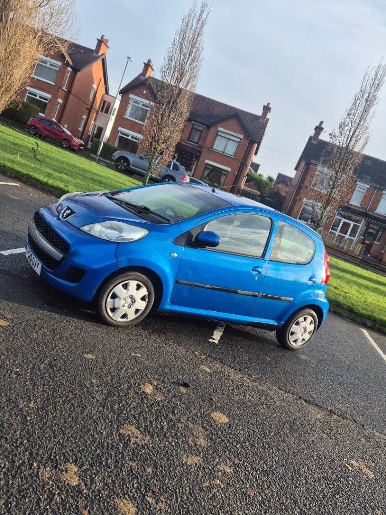 Peugeot, 107, Hatchback, 2010, Manual, 998 (cc), 5 doors