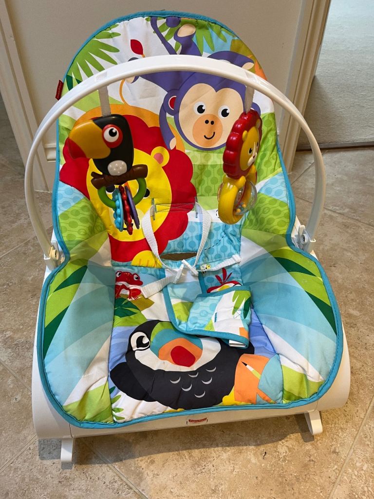 Lovely Baby Chair. As new condition. Suitable from birth. 