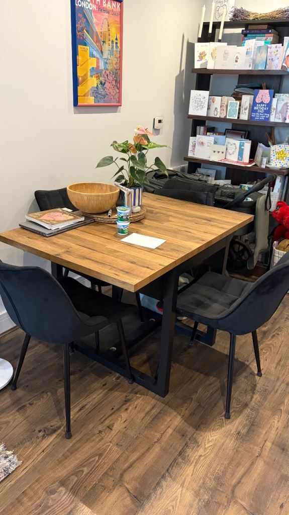 4 black dining chairs velvet in great condition
