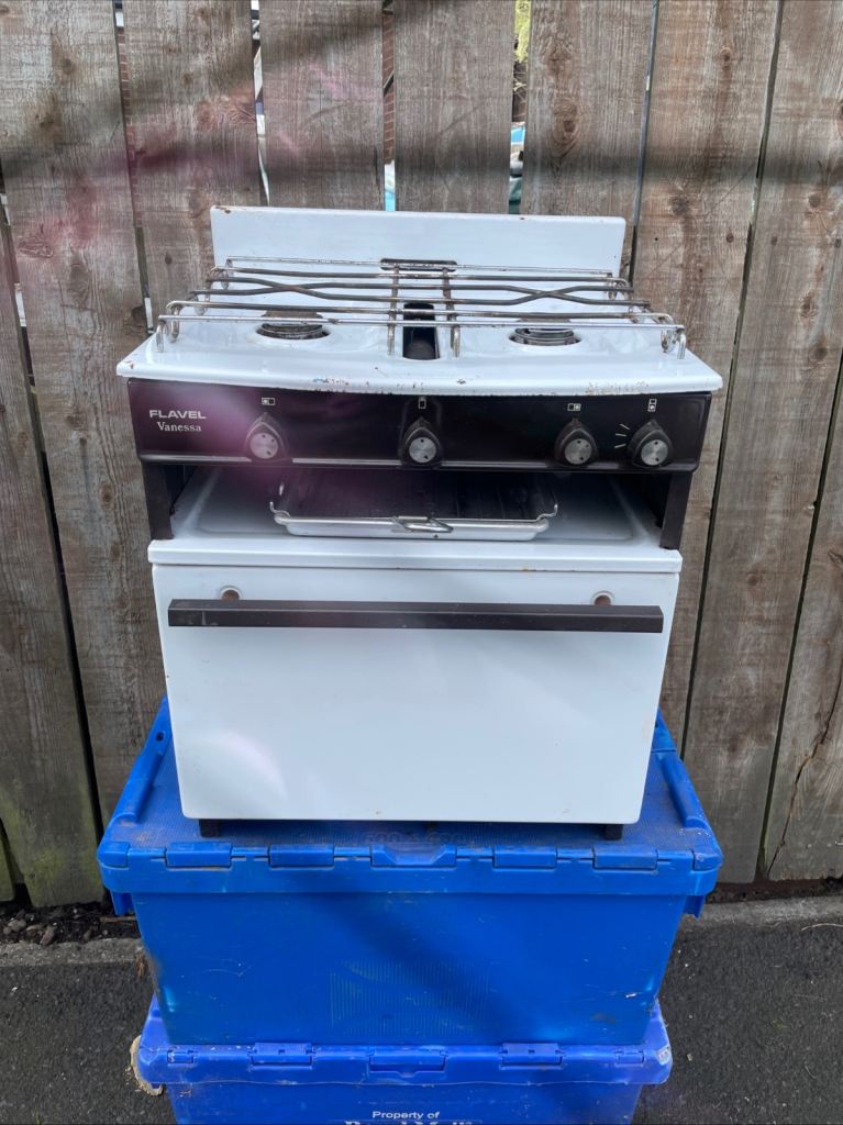 Level Vanessa caravan Boat Oven Grill & 2Ring Burner Gas