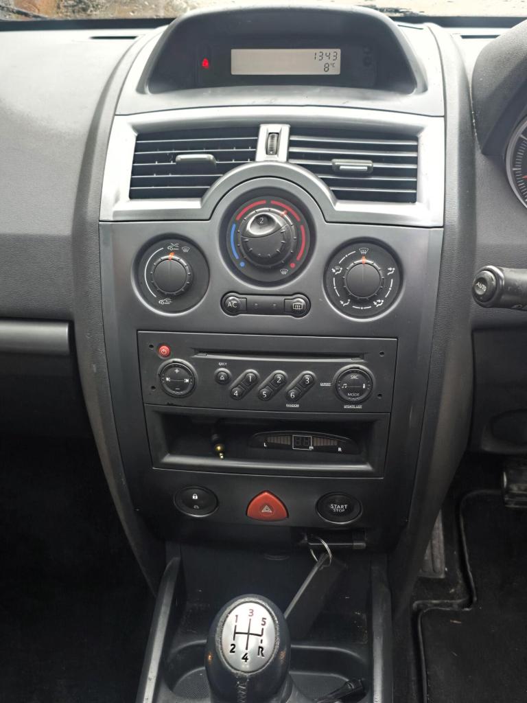 2007 Renault Megane 1.6 VVT Dynamique 5dr [Euro 4] ESTATE PETROL Manual