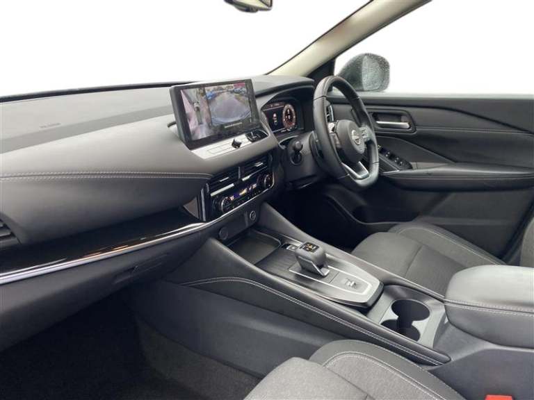 2022 Nissan Qashqai 1.3 DiG-T MH 158 N-Connecta [Glass Rf] 5dr Xtronic Automatic Hatchback Petrol...