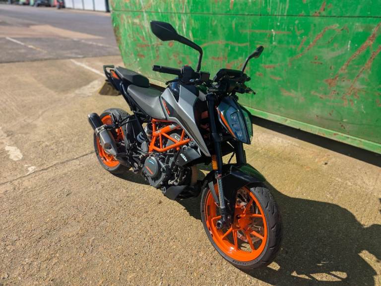 KTM 390 Duke 2022