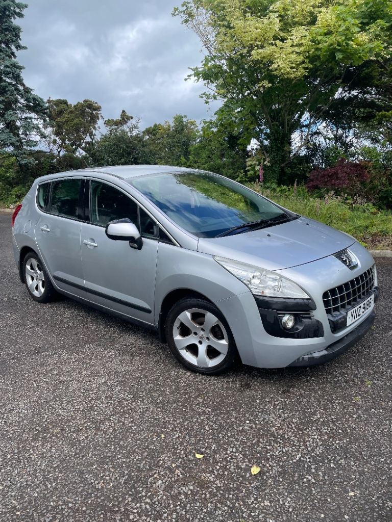 Peugeot 1.6 diesel ⛽️ long MOT. Tow bar   