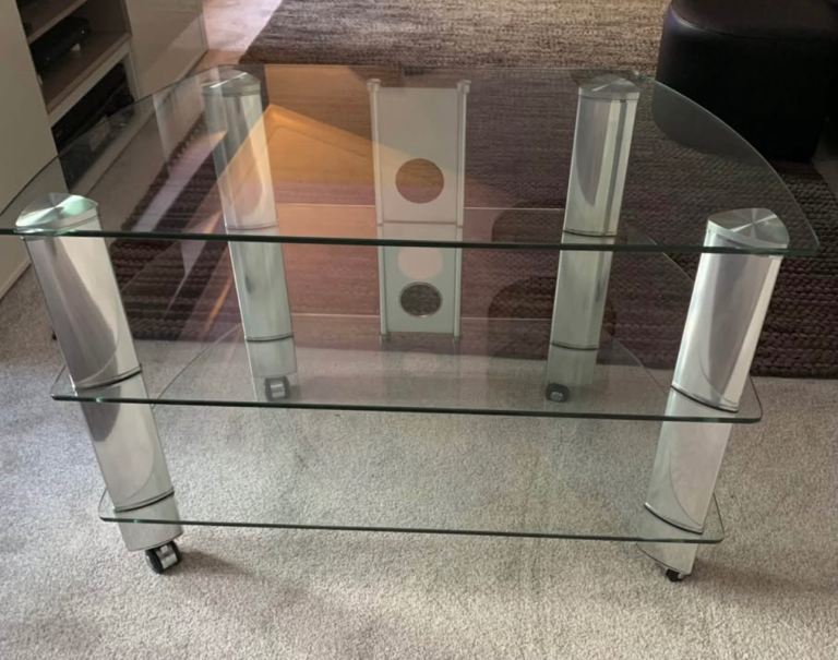 TV/ HIFI glass stand 
