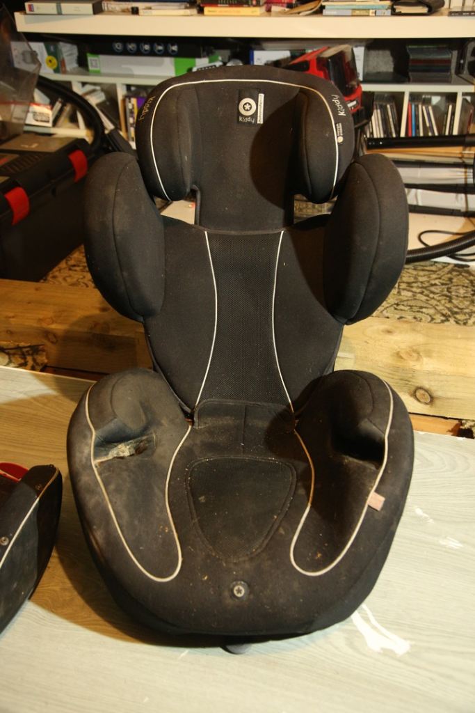 Car seat for baby/toddler - Kiddy PhoenixfixPro2