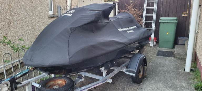 Yamaha Jet Ski with Trailer – Good Condition