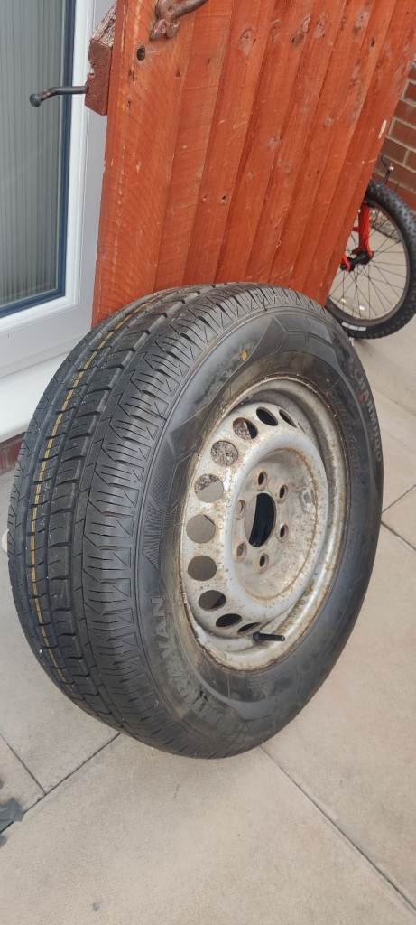 Mercedes Sprinter/VW Crafter spare wheel and new tires