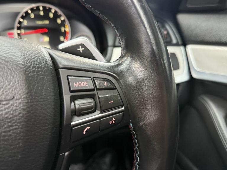 BMW M5 4.4 M5 Saloon 2011