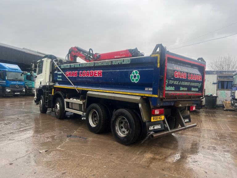 DAF TRUCKS CF 440 8X4 TIPPER GRAB,8 SP MANUAL , JUST ARRIVED