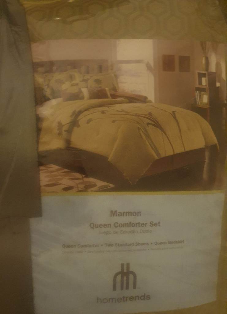 Marmon Queen Comforter bed Set