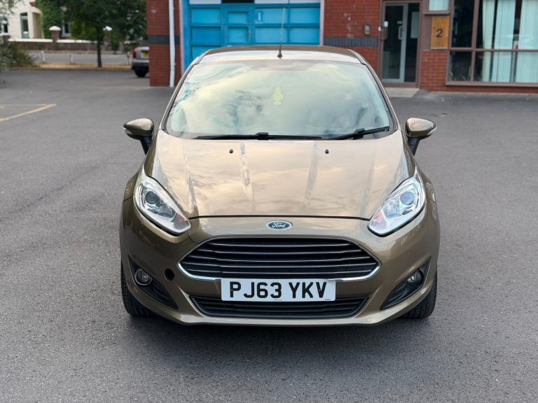 Ford, FIESTA, Hatchback, 2013, Semi-Auto, 1597 (cc), 5 doors