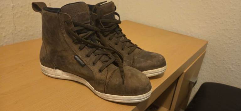 Bks waterproof boots 