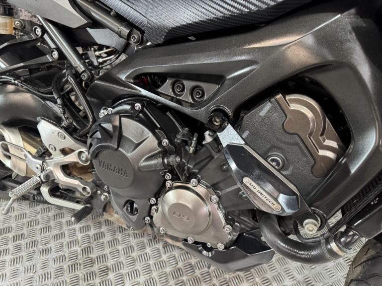 YAMAHA TRACER 900 MT-09 TRACER 2015