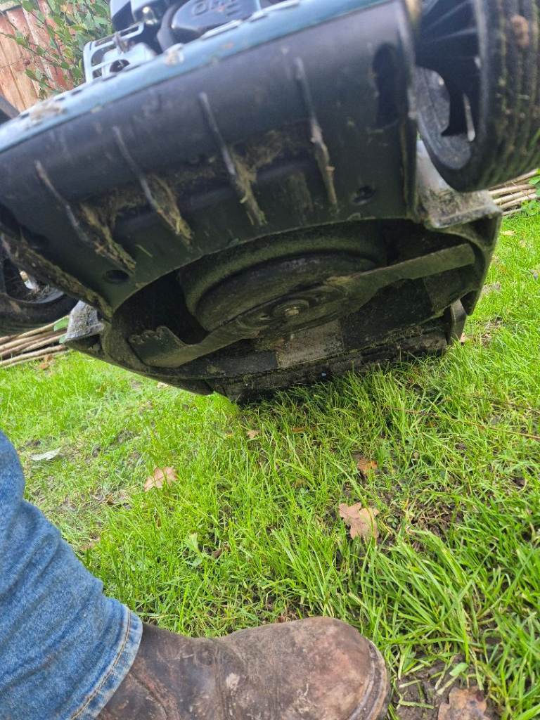 2020 hayter harrier 41 self drive variable speed roller mower 