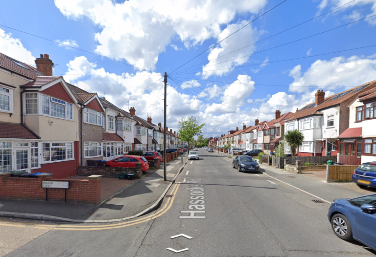 BENEFITS ACCEPTED - Studio Flat Available in Streatham Merton SW16