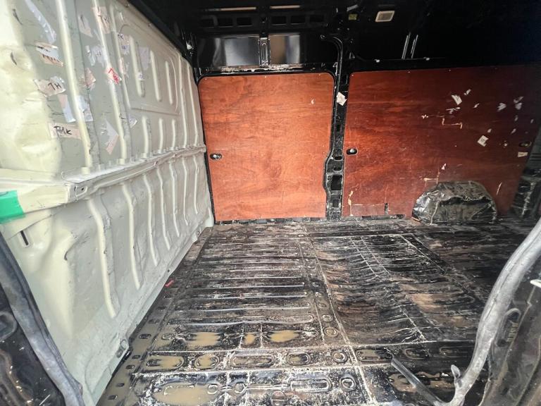 2022 Peugeot Boxer 2.2 BlueHDi 335 Professional Panel Van 5dr Diesel Manual L3 H2 Euro 6 (s/s) Pa...