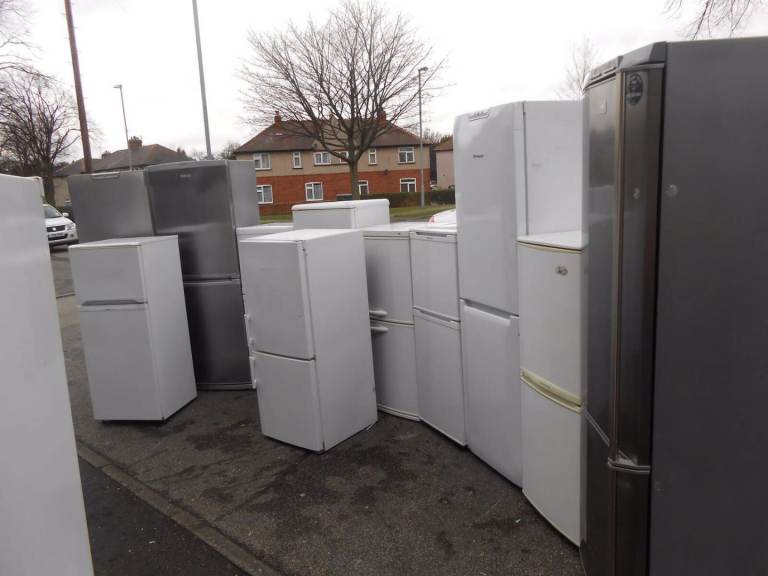 Fridge freezers 3 month warranty free delivery 