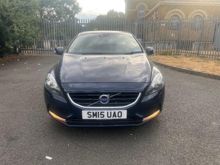 Volvo, V40, Hatchback, 2015, Manual, 1596 (cc), 5 doors