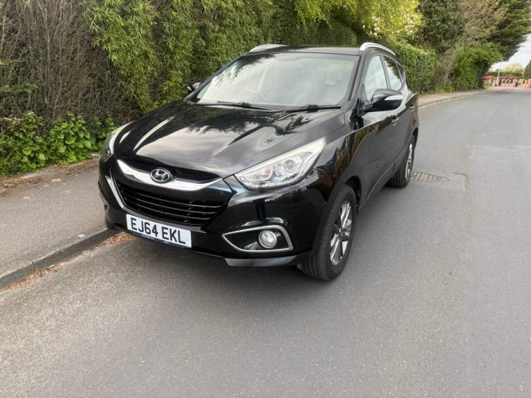 Hyundai ix35 SE 2.0 CRDi SUV 4WD 4X4 with 12 Months MOT&Half Leather Heated Seats&Low Mileage 99K