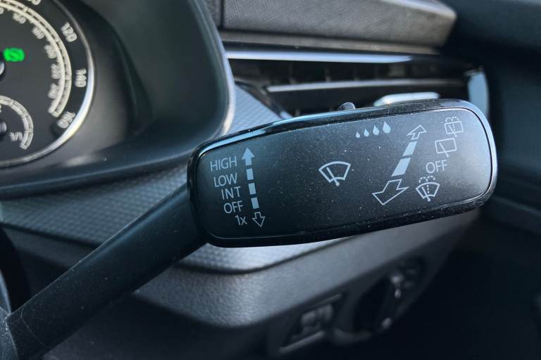 2020 Skoda Kamiq 1.0 TSI SE 5dr DSG Estate PETROL Automatic