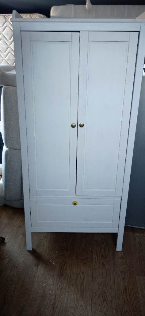 White wardrobe
