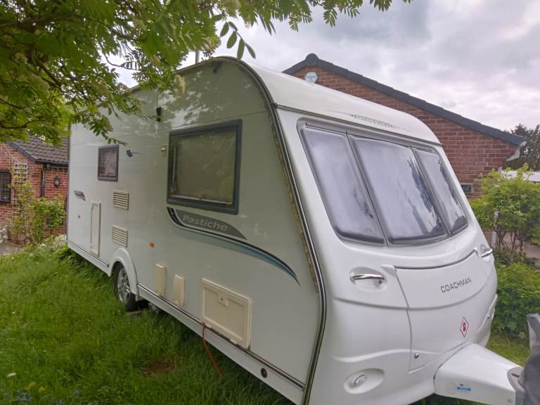 Coachman pastiche 470/2