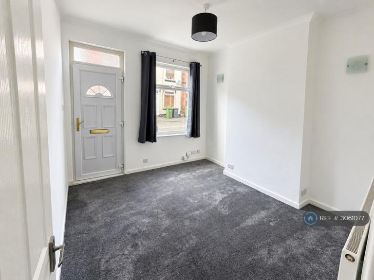 3 bedroom house in Albert Road, Kidderminster, DY10 (3 bed) (#3061077)