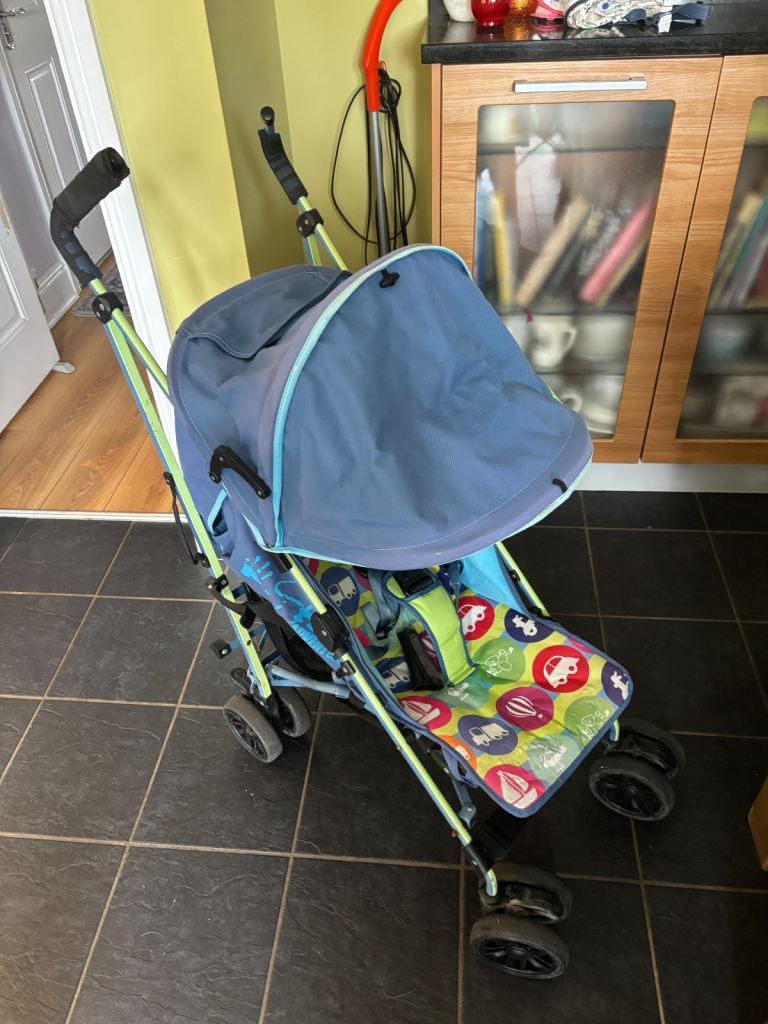 Adventurer pushchair