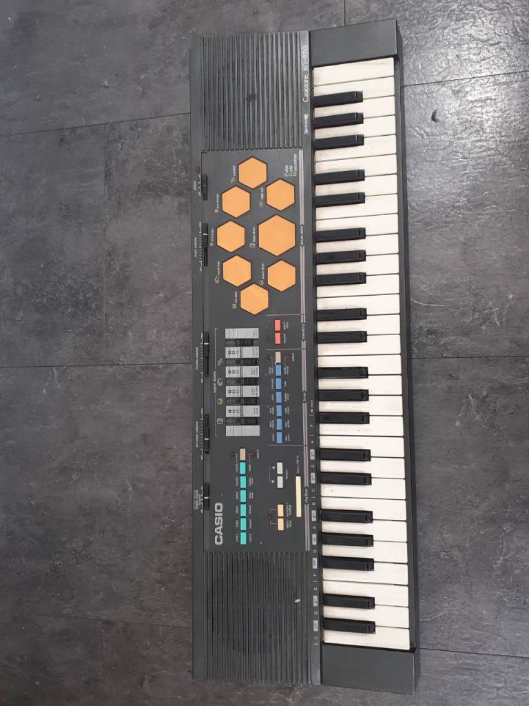 Casio Electric Keyboard – Fair Condition