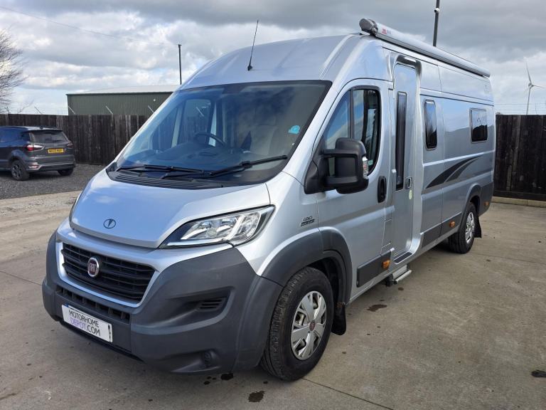 2015 Vantage Neo Rear Lounge 2 Berth 2 Belt Motorhome For Sale