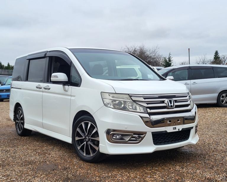 2012 HONDA STEPWAGON SPADA 2.0 AUTOMATIC 7 SEATER WHITE ULEZ COMPLIANT