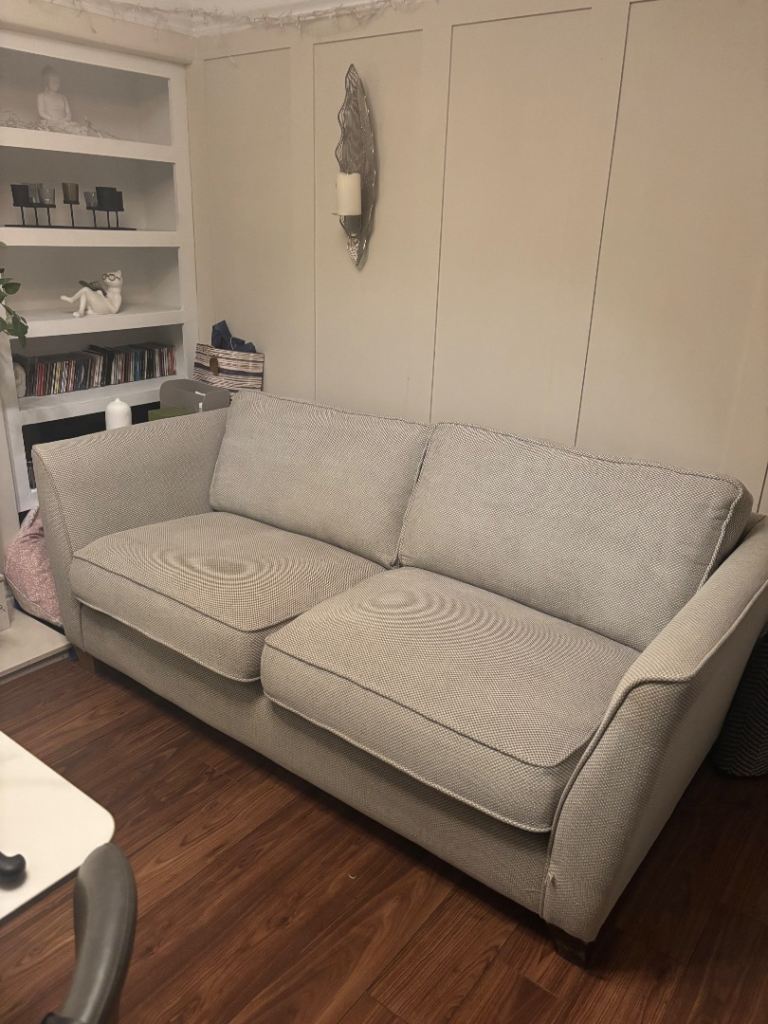3 seater sofa 