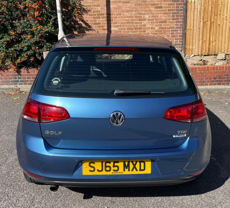 Volkswagen, GOLF, Hatchback, 2015, Manual, 1598 (cc), 5 doors