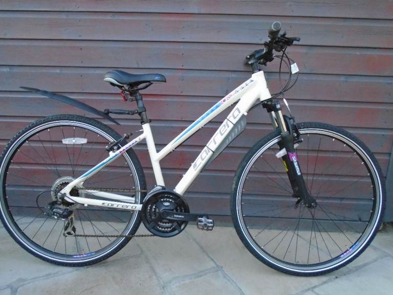 Carrera crossfire ladies hybrid bike, 16” lightweight frame, 28” wheels ...