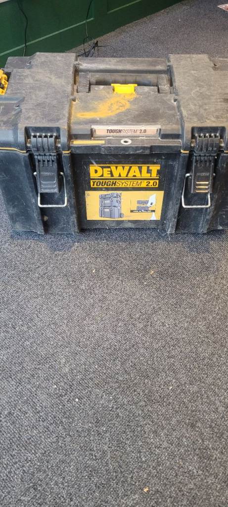 Dewalt box