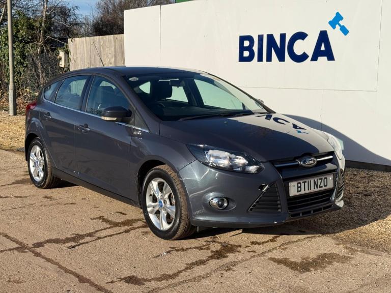 2011 Ford Focus 1.6 Zetec Hatchback 5dr Petrol Manual Euro 5 (105 ps) HATCHBACK Petrol Manual