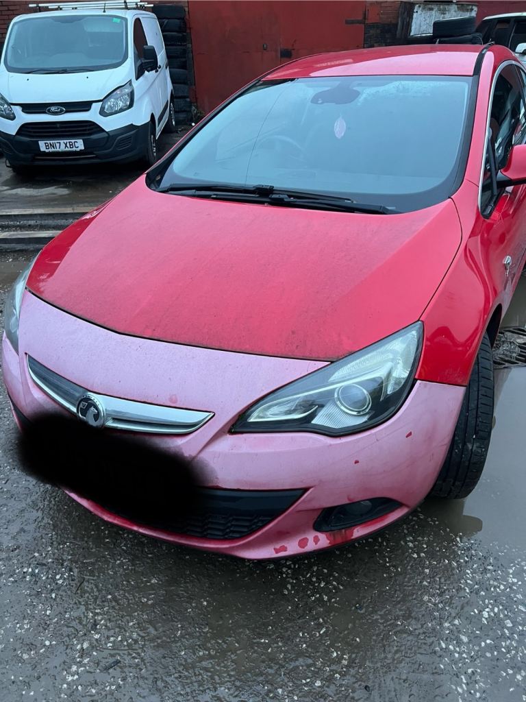 2012 Astra J GTC 1.4 Turbo breaking 