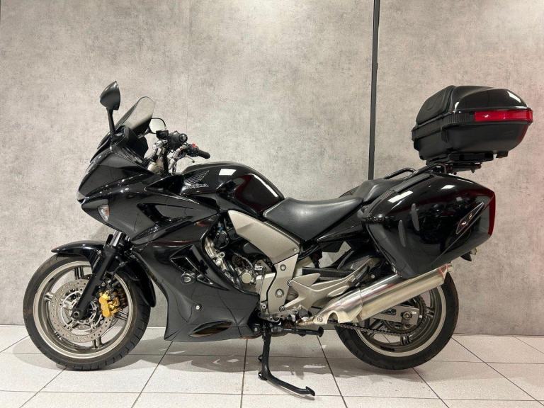 59/2009 Honda CBF1000 - 38377 miles 