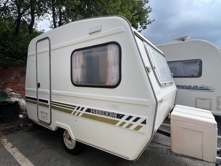 Freedom Sunseeker light weight caravan. Can deliver.