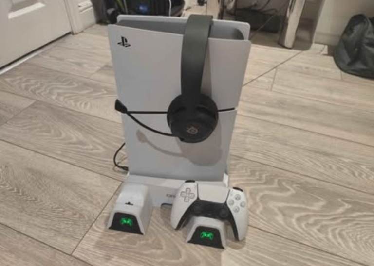 Sony PlayStation 5 Digital Edition (825GB) + 1TB Seagate External Hard Drive