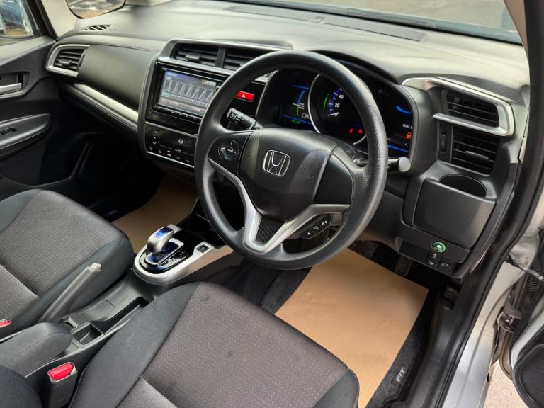 2025 Honda Fit JAZZ 1.5 HYBRID AUTO Hatchback PETROL Automatic